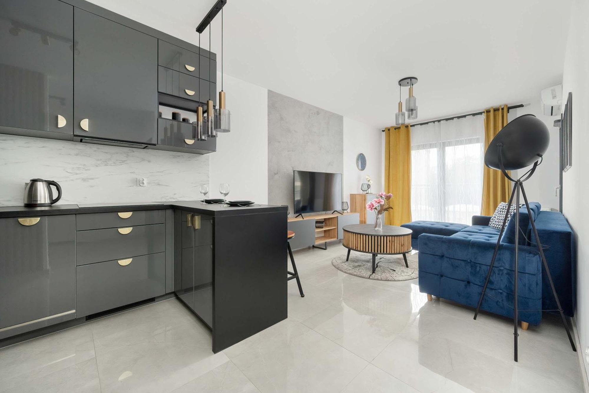 Lux Traugutta With Air Conditioning And Parking By Renters Breslau