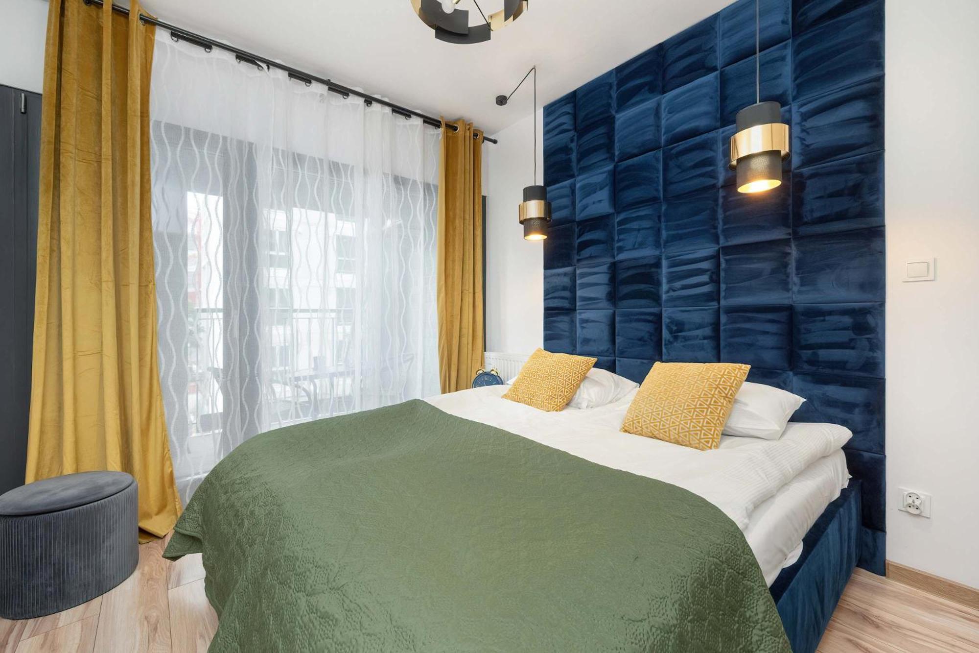 Lux Traugutta With Air Conditioning And Parking By Renters Apartment Breslau